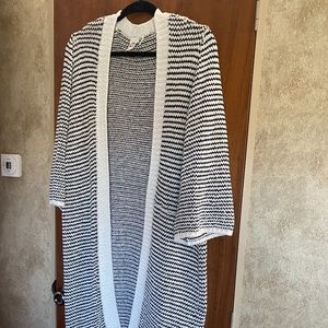 AKEMI & KIN “Anthropology “ Sweater